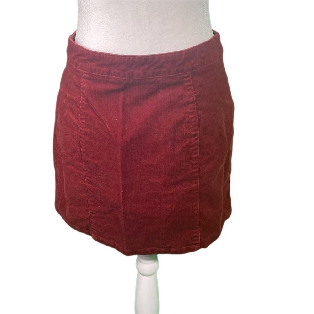 Charlotte Russe size medium, red corduroy, zipper front mini skirt. - Picture 4 of 7